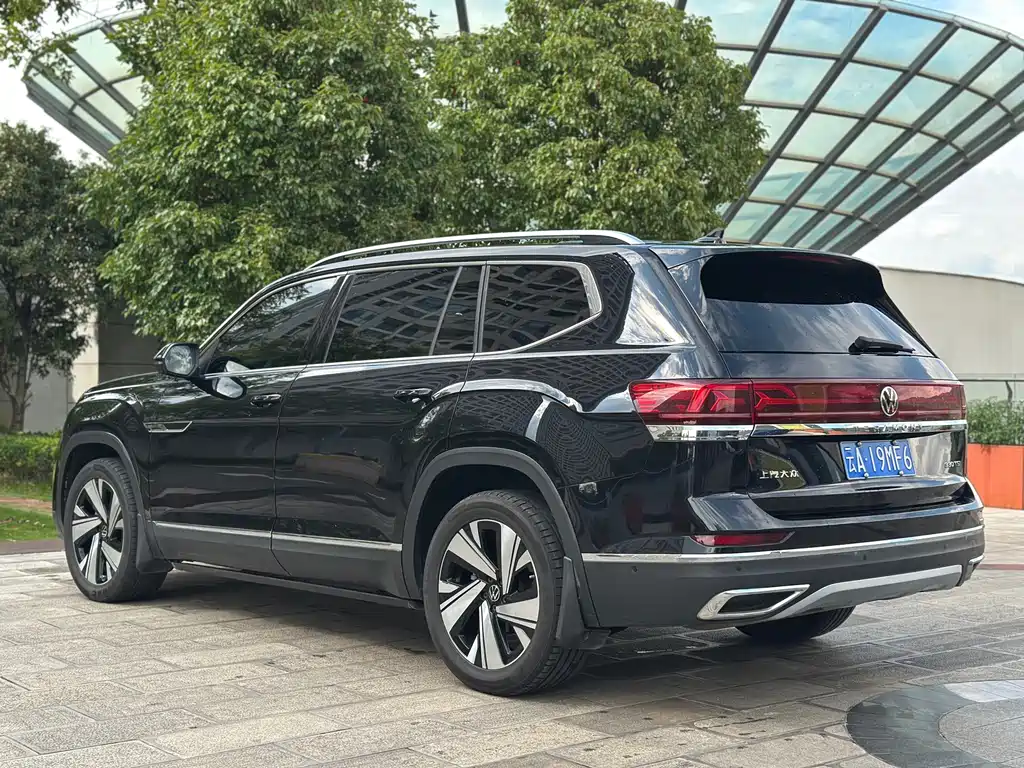 Volkswagen Teramont — миниатюра 8