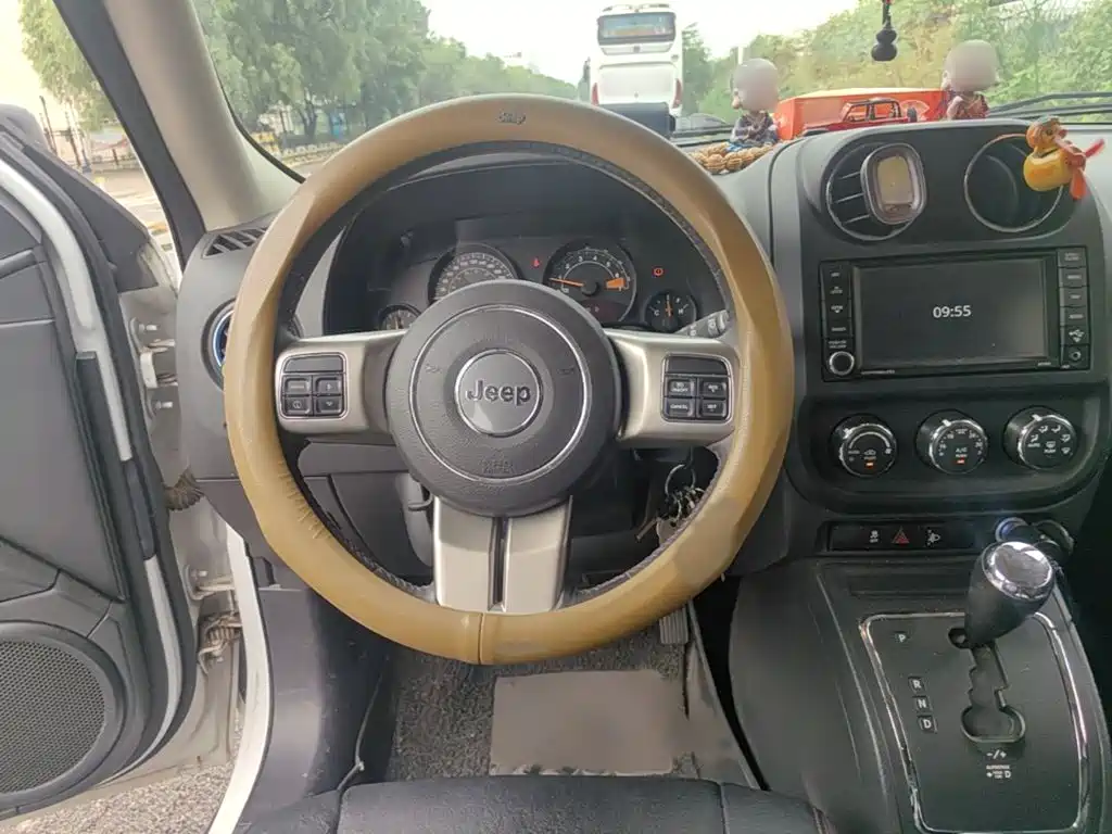 Jeep Patriot — миниатюра 3
