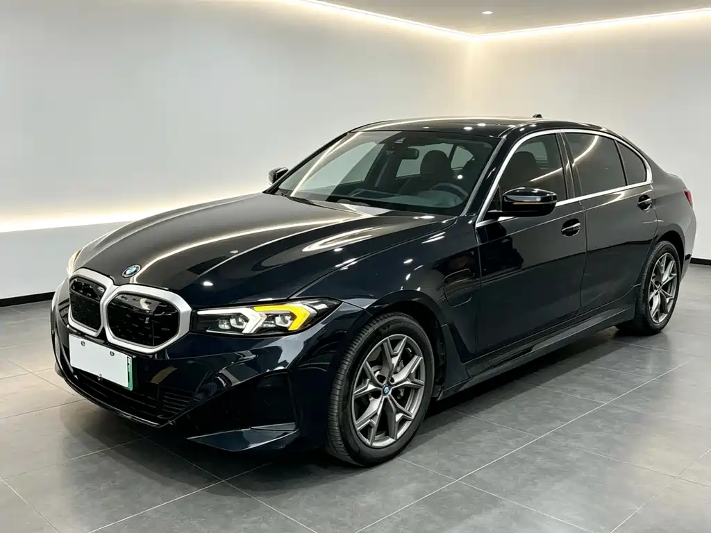 BMW i3 2024