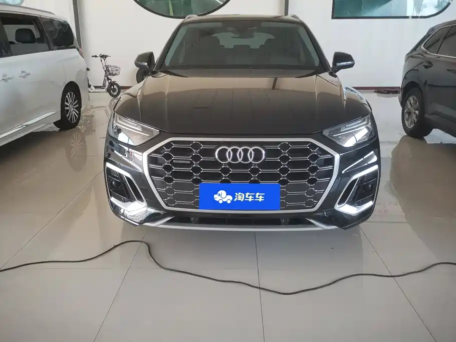 Audi Q5L — миниатюра 2