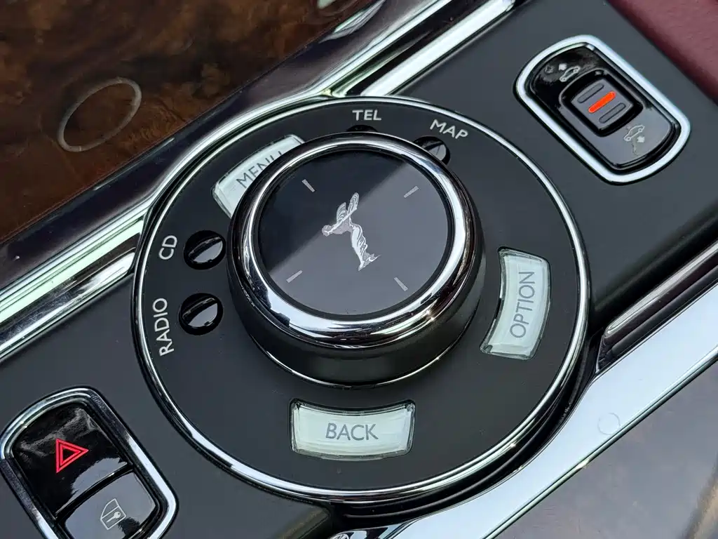 Rolls-Royce Ghost — миниатюра 10