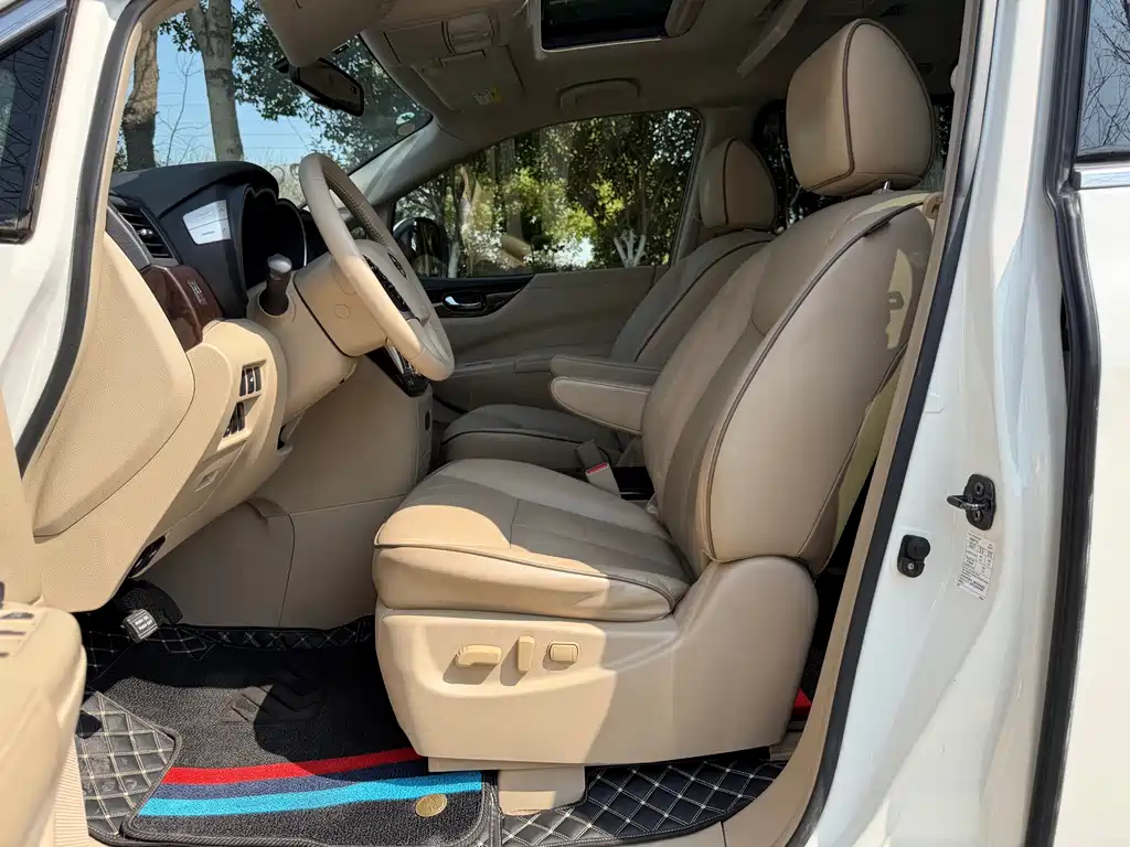 Nissan Quest 2015 3.5L SL