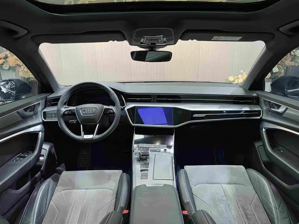 Audi A6L 2021 40 TFSI Luxury