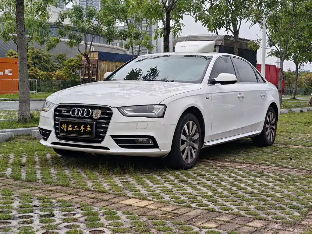 Audi A4L 2013 35 TFSI AT