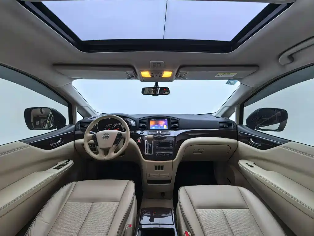 Nissan Quest — миниатюра 3