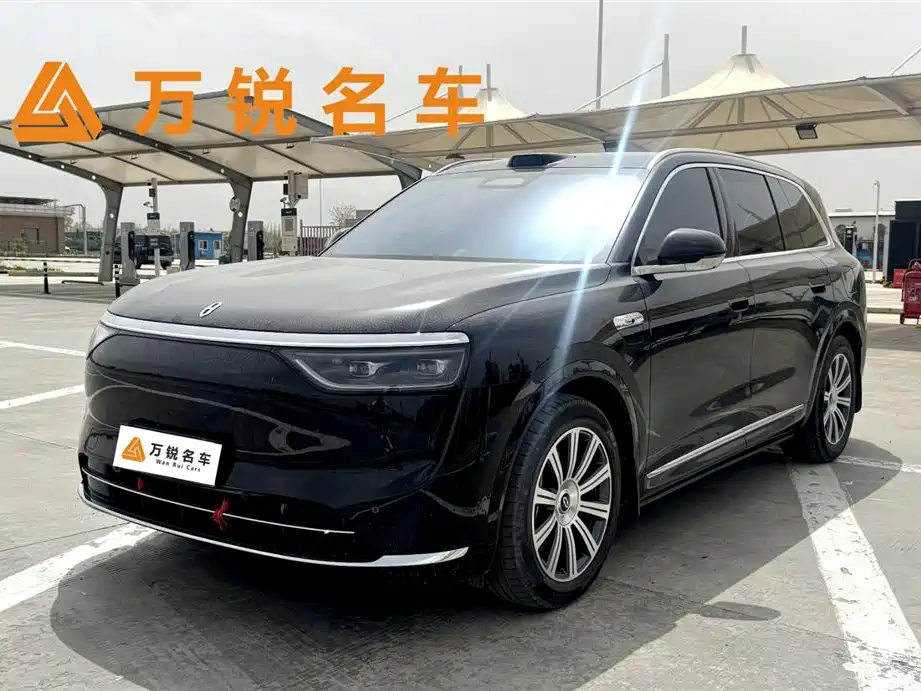 Aito 问界 AITO M8 2025