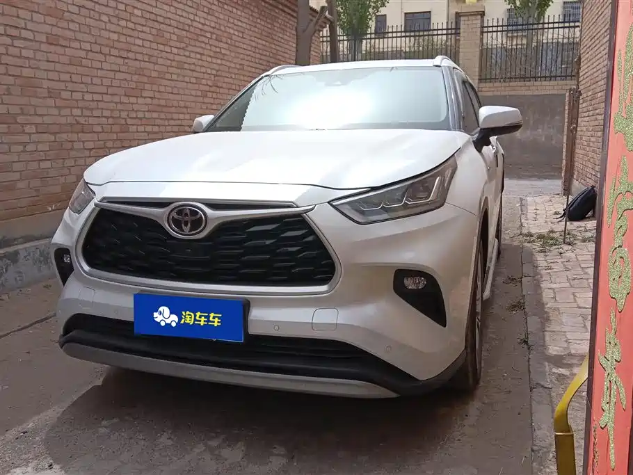 Toyota Highlander 2024