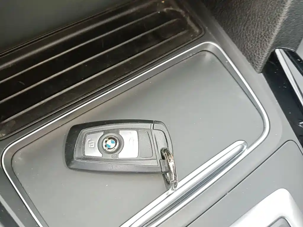 BMW 3 Series — миниатюра 9
