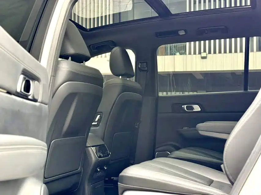 Li Auto Li ONE — миниатюра 5