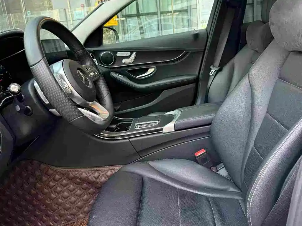 Mercedes-Benz C-Class — миниатюра 9