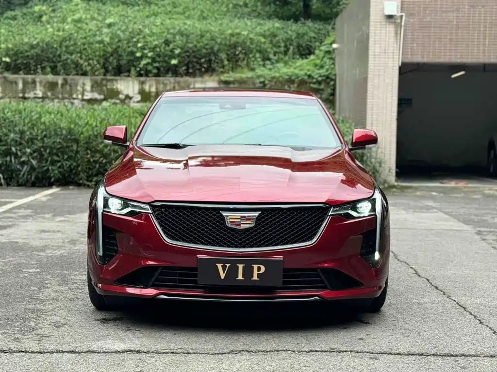 CADILLAC CT4