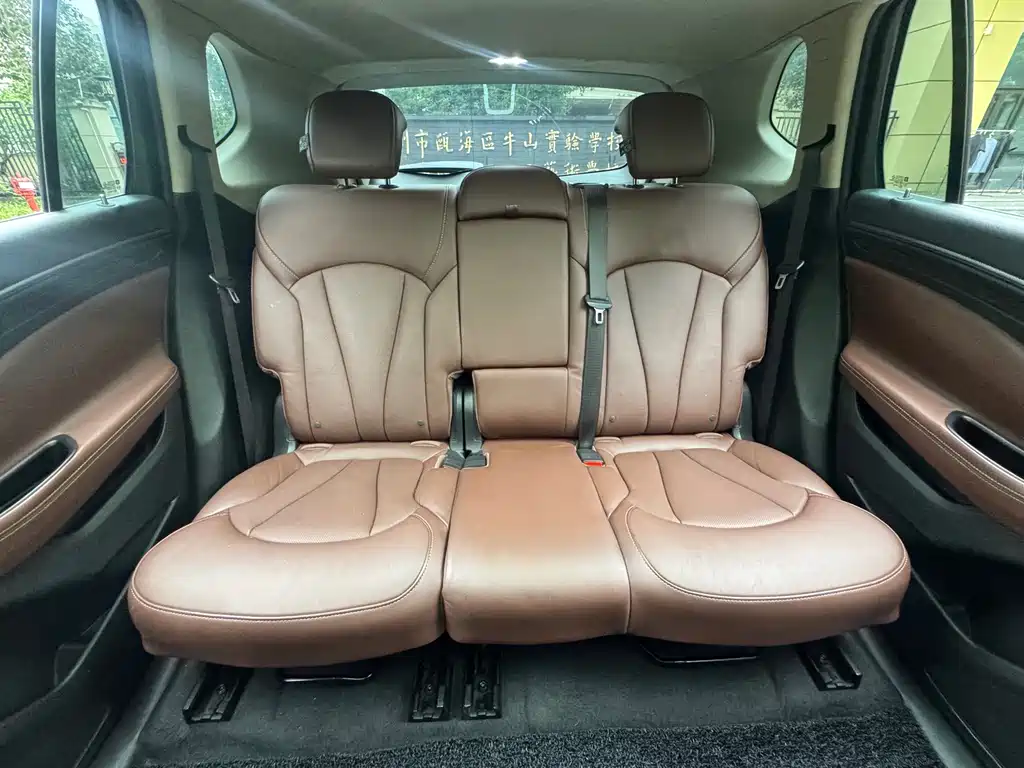 Buick Envision Plus 28T 4WD Luxury Type, фото 26