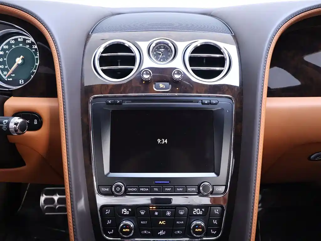 Bentley Flying Spur 2016 4.0T V8 Standard