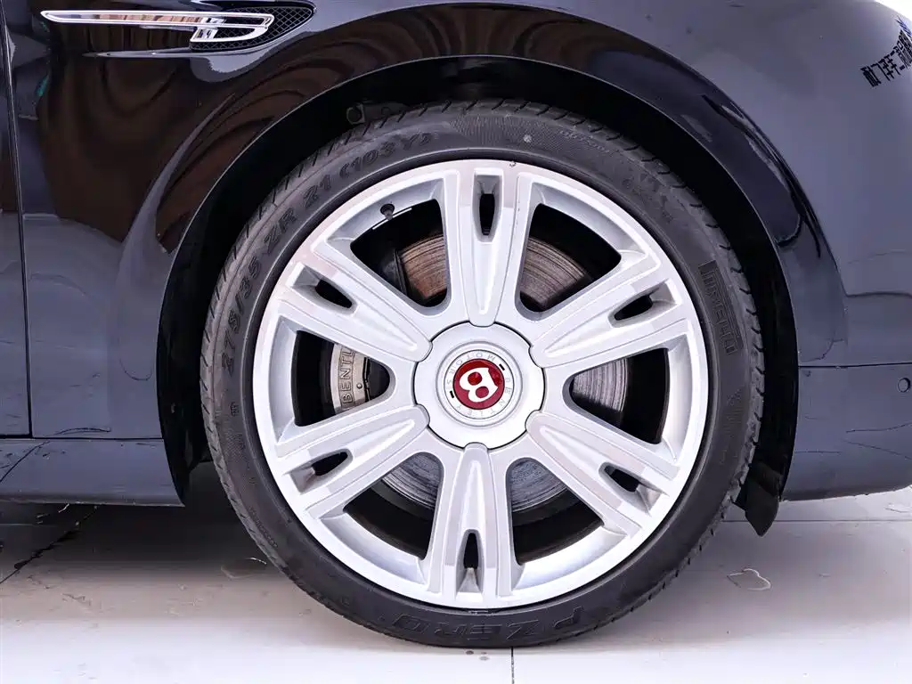 Bentley Flying Spur 2016 4.0T V8 Standard