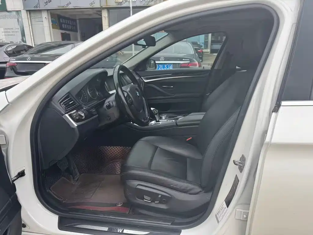 BMW 5 Series 5 2014 528Li Lead