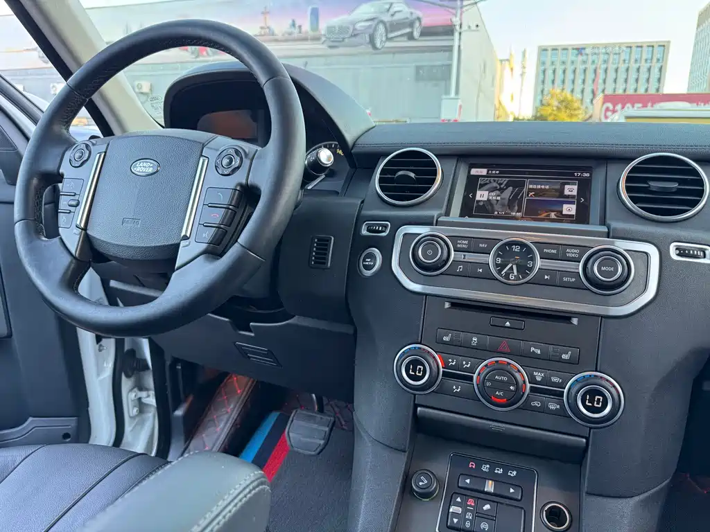 Land Rover Discovery — миниатюра 22