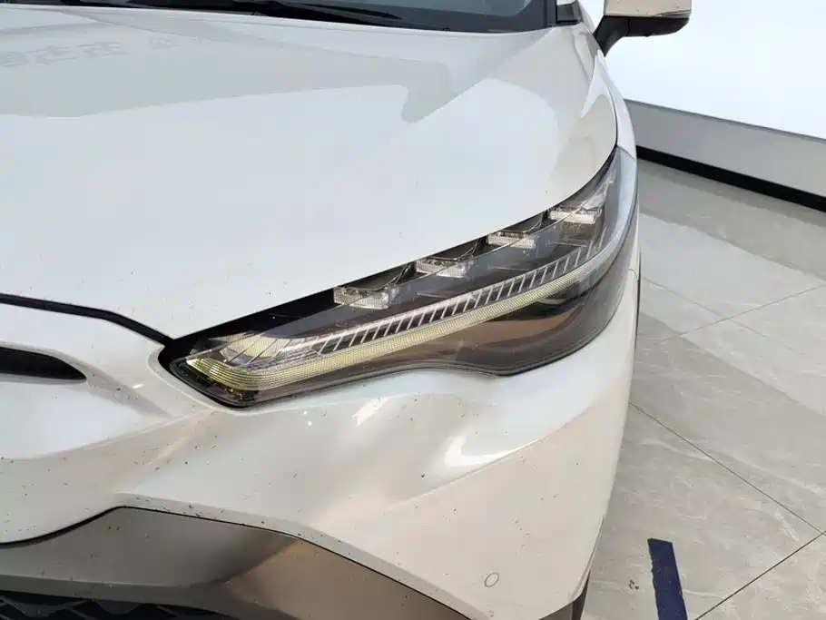 Toyota Frontlander — миниатюра 5