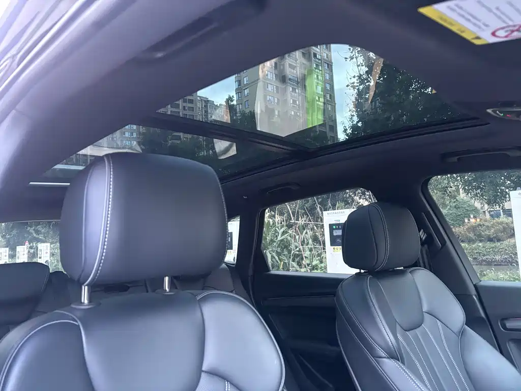 Audi Q5L — миниатюра 11