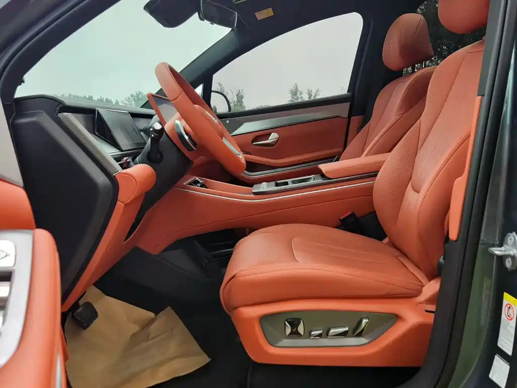 BYD Tang L — миниатюра 4
