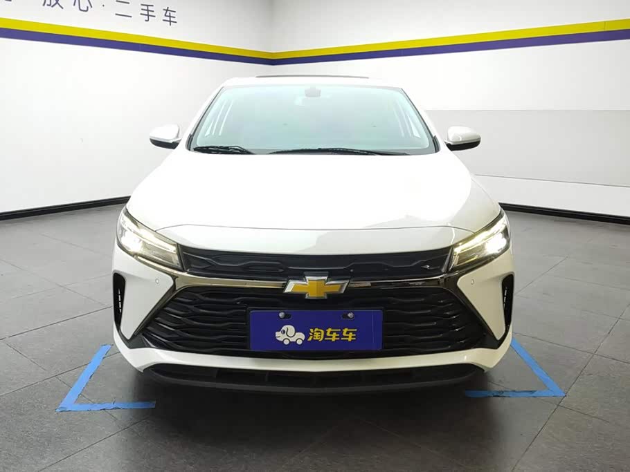 Chevrolet Monza 1.5 л 2023 г. Белый, пробег 36700 км