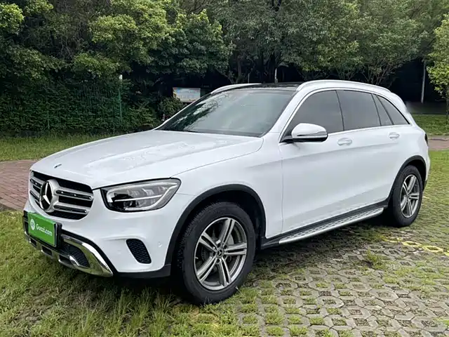 MERCEDES-BENZ  GLC