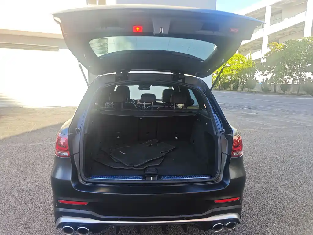 Mercedes-Benz GLC AMG — миниатюра 16