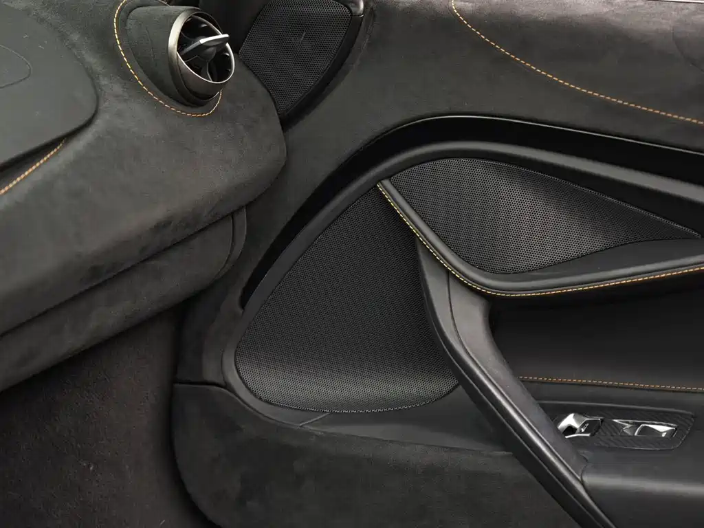 McLaren 720S — миниатюра 19