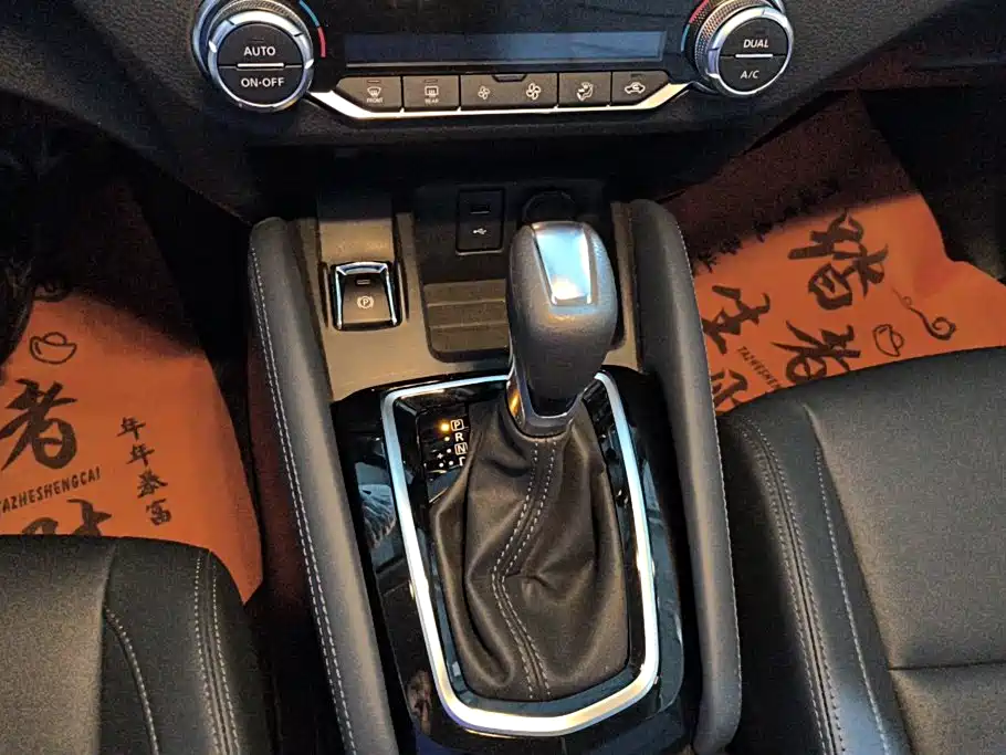 Nissan Qashqai — миниатюра 16