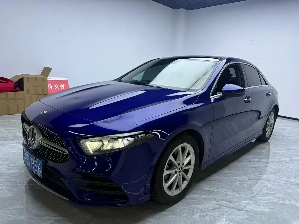 MERCEDES-BENZ A CLASS