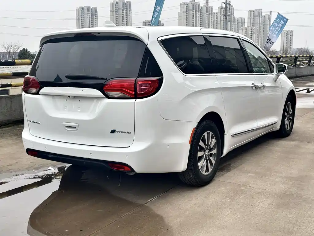 Chrysler Grand VoyagerPHEV PHEV 2019 3.6L