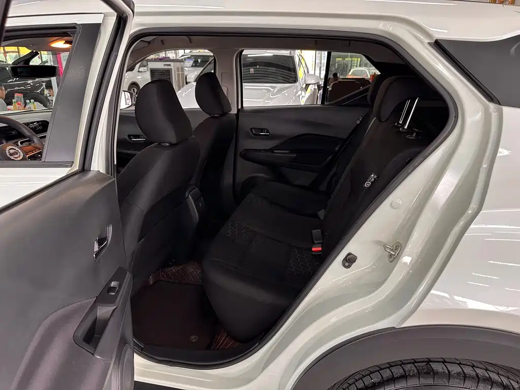 Nissan Kicks — миниатюра 12