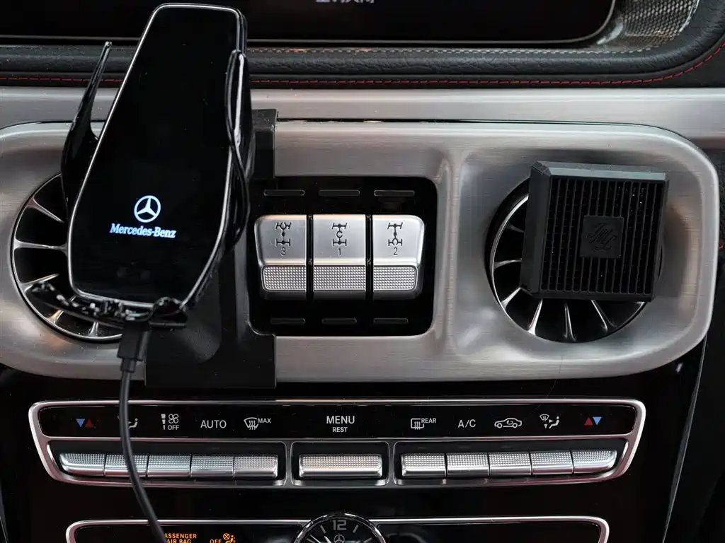 MERCEDES-BENZ G CLASS