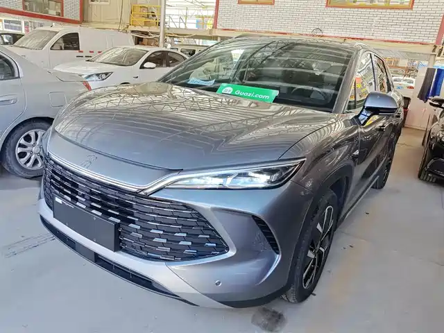 2025 BYD Song EV