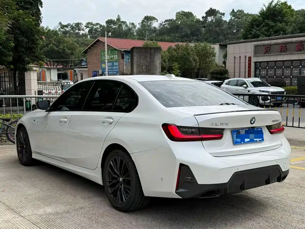 BMW 3 Series — миниатюра 9