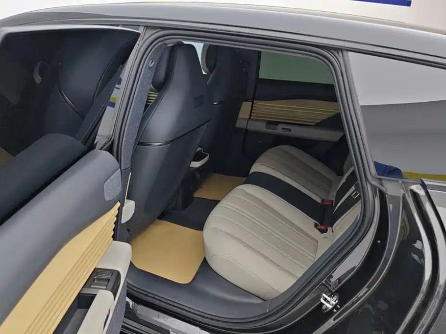 Ауди Ауди. Audi E5 Sportback — миниатюра 11