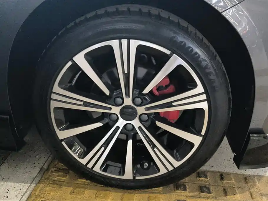 GEELY AUTOMOBILE XINGRUI