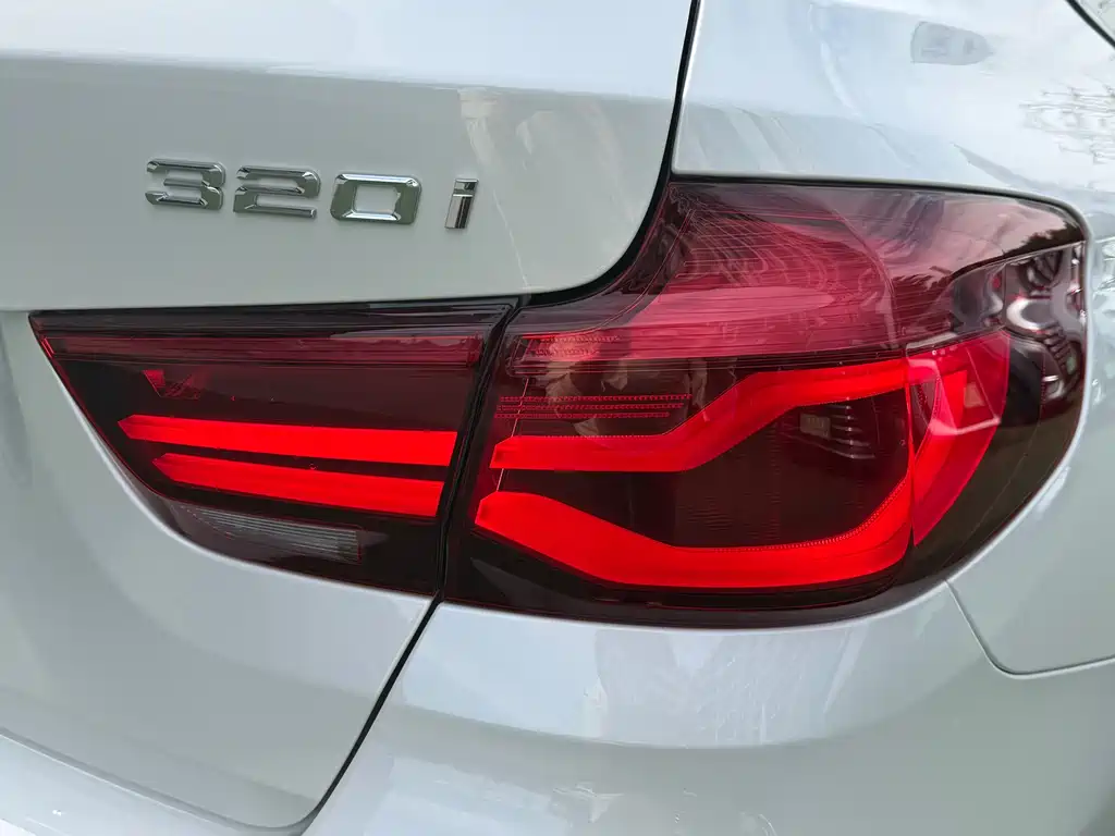 BMW 3 Series GT 3 GT 2020 320i M Sport