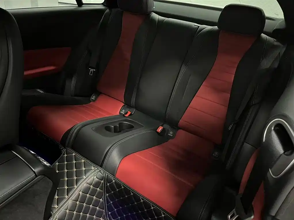 Mercedes-Benz E-Class 2024 Черный из Китая