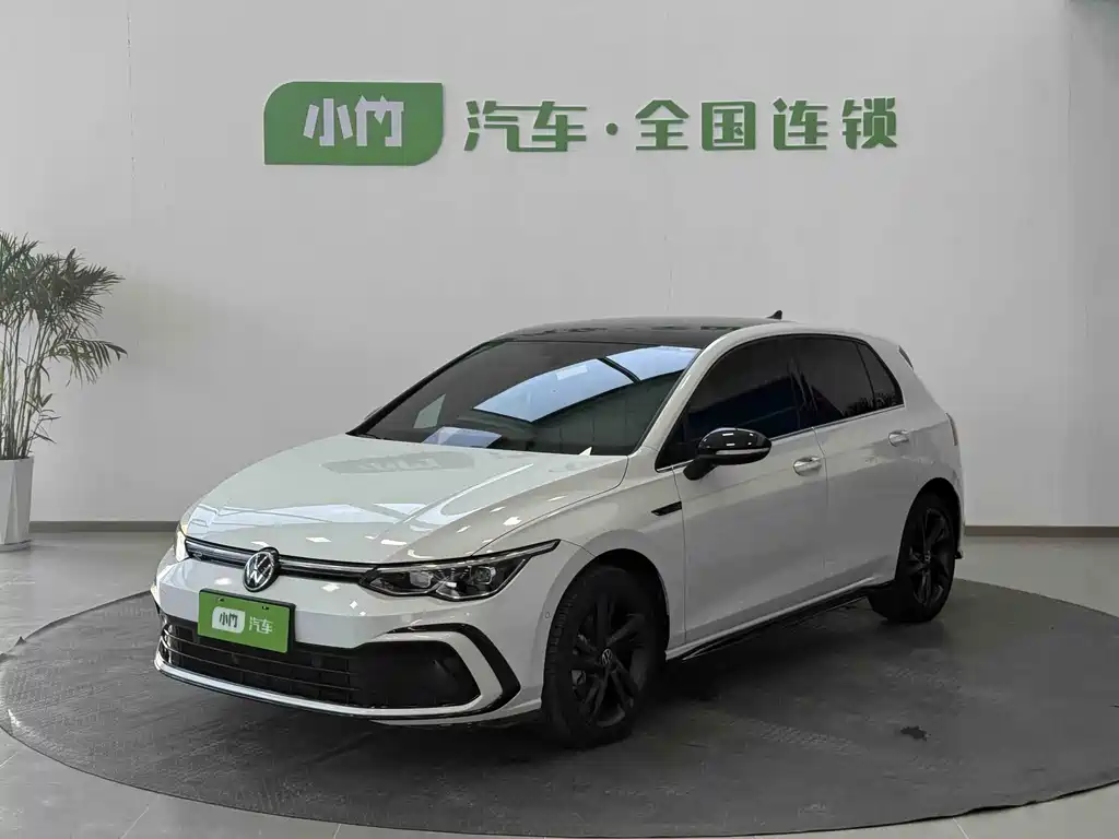 Volkswagen Golf 2023