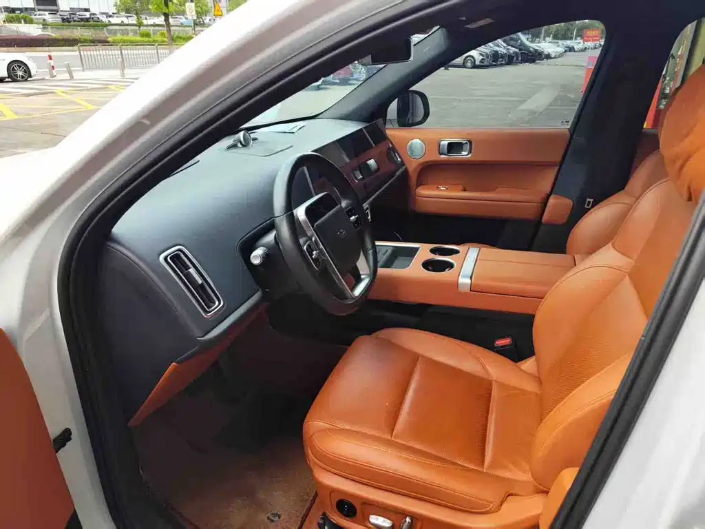 Li Auto Li L6 — миниатюра 2