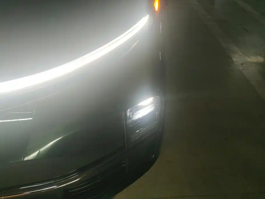 Li Auto Li L9 — миниатюра 5