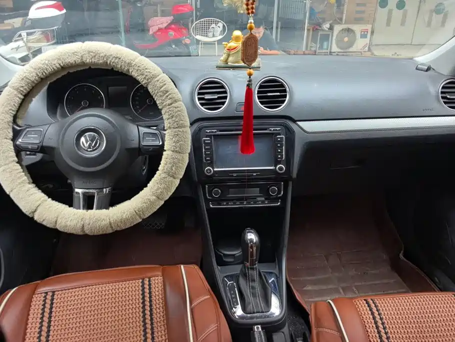 Volkswagen Jetta — миниатюра 12