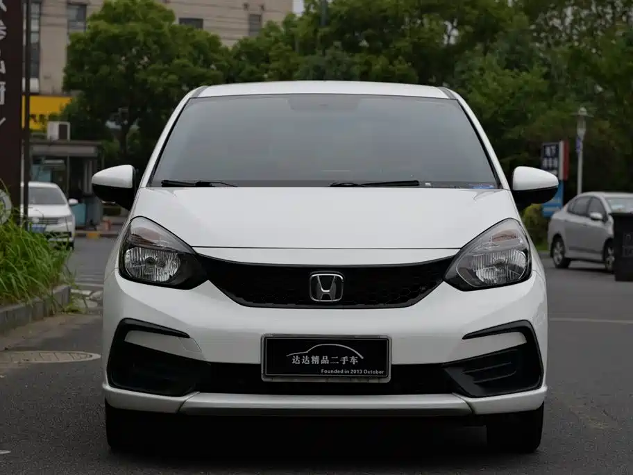 Купить Honda Fit