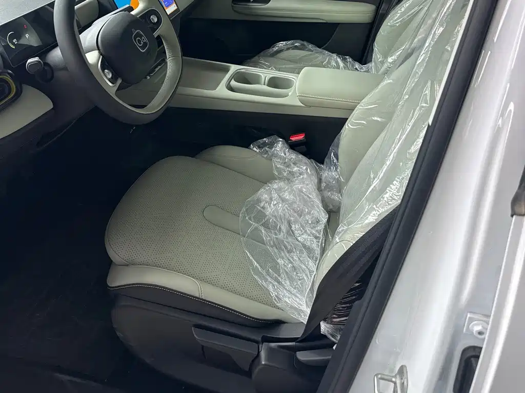 Chery QQ QQ3 EV — миниатюра 9