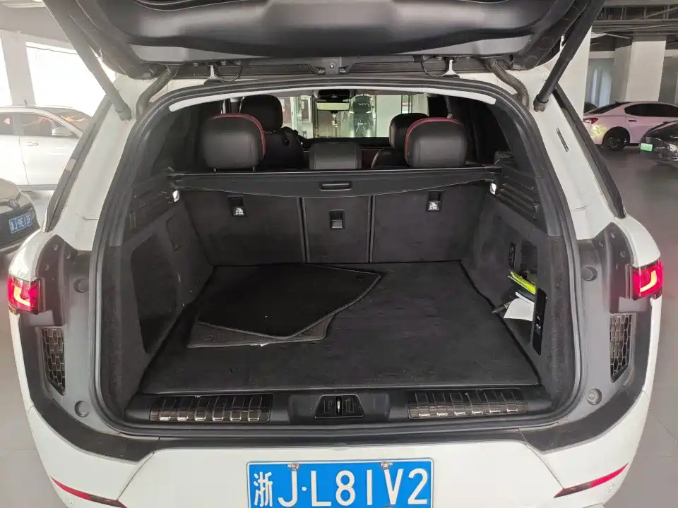 Land Rover Sport — миниатюра 9