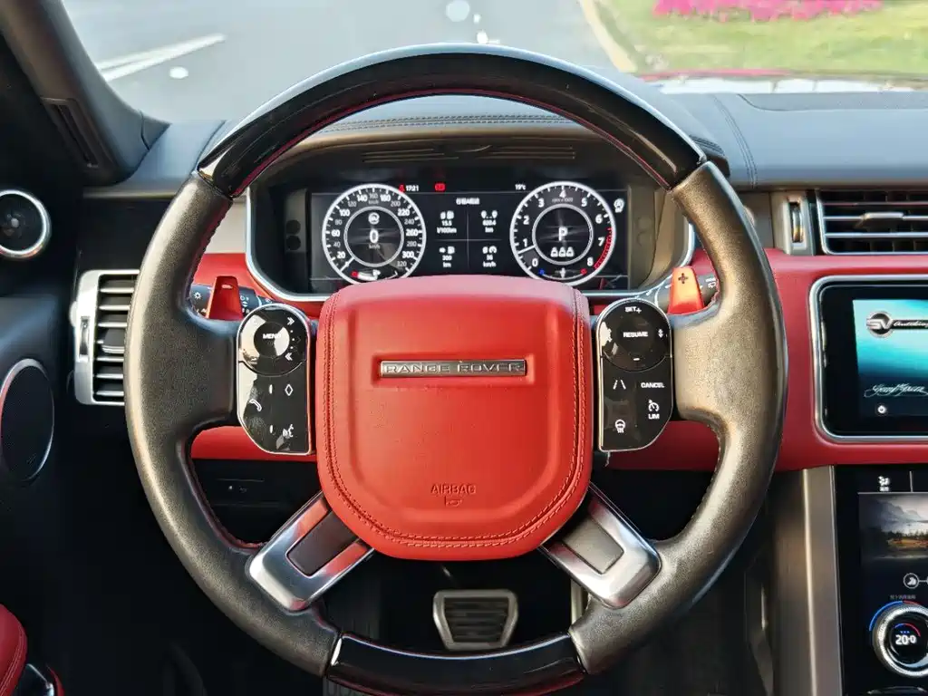 LAND ROVER RANGE ROVER