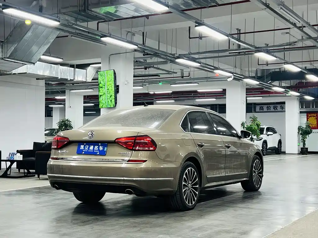 Volkswagen Passat 2016 330TSI DSG