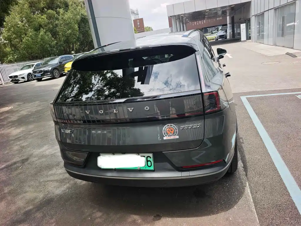 Volvo гибрид Volvo XC70 plug-in — миниатюра 5