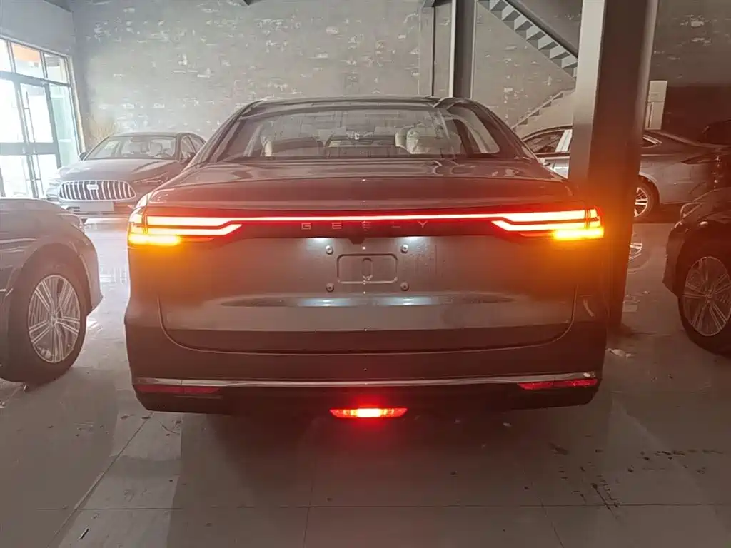 Geely Galaxy Galaxy 6 6 2026 125km +