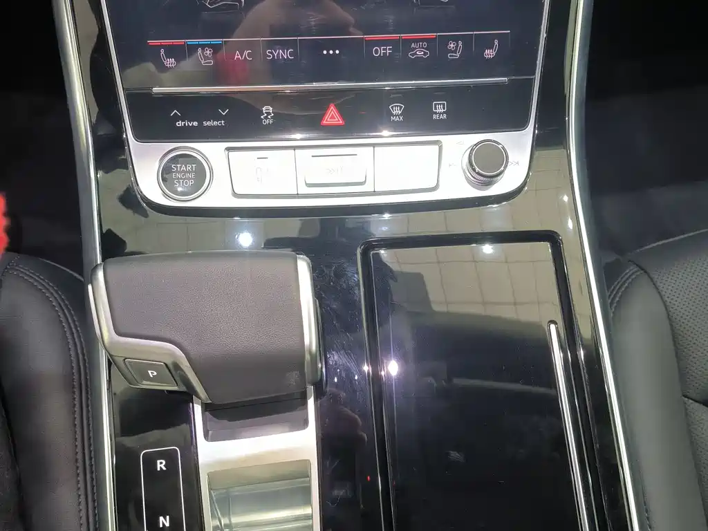Audi Q7 45 TFSI quattro S line Sport Type, фото 7